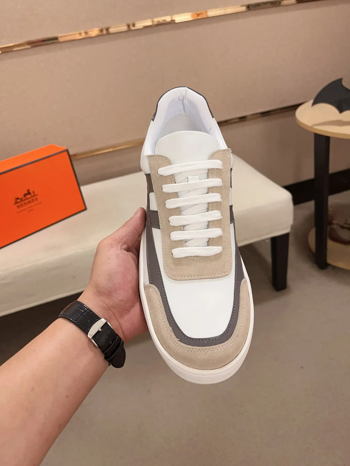 Men's clothing and shoes💰: 420💰《HERMES》【Classic Original Version】Hermès; Top 🔝 Purchasing Agency 🔍🔍Men's latest 🇺🇸 counter sales simultaneously, original ▲▲cowhide imported from Italy ▲▲Exquisite workmanship (Italian 🇮🇹Imported water-dyed 🐂cowhide lining) sole: original sole provided by the original factory, ⚠️exclusive double-layer activity·TPR·rubber·combined molded outsole; Code number: 38-44 (45/46 can be customized, non-refundable)